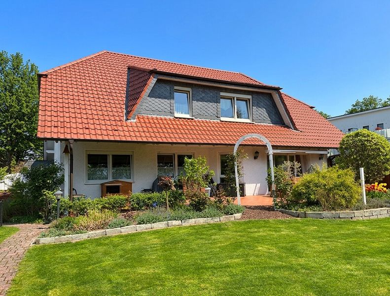 Traumhaftes Wohnen in begehrter Lage:
Einfamilienhaus mit schönem Grundstück im Soester Westen!